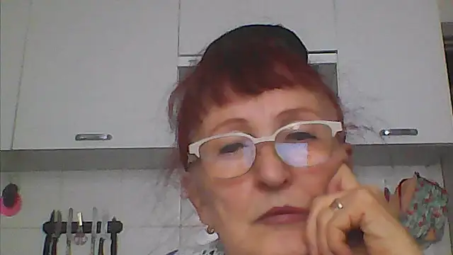 TanyaSweet634 online show from September 22, 2025, 6:04 am