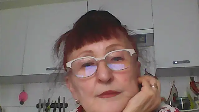 TanyaSweet634 online show from June 16, 2026, 7:55 am