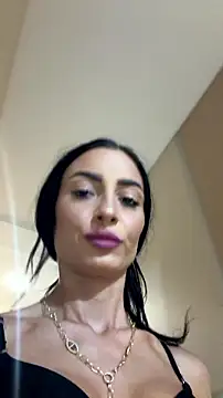 Snapshot of FeetVibe chatting on July 27, 2026, 5:03 am FeetVibe online show from July 27, 2026, 5:03 am