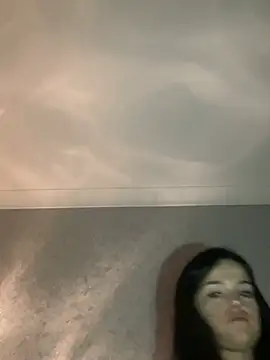 English-Chloe96 online show from January 14, 2025, 8:37 pm