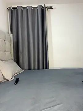 prettiepearl online show from March 21, 2026, 11:30 pm