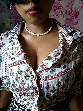 sandy naughty online show from April 29, 2026, 8:51 am