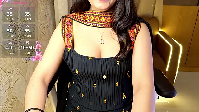 Punjabi Queen1 online show from December 15, 2024, 6:59 pm