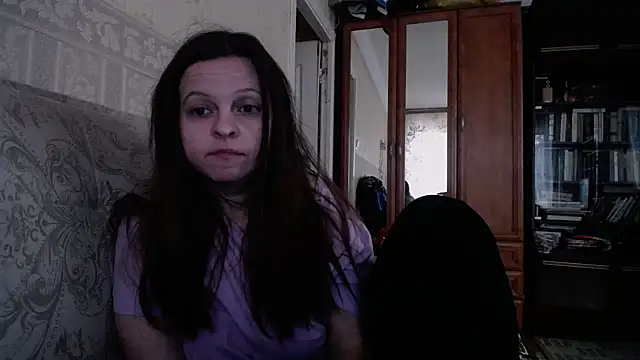 CatMelissa online show from December 7, 2024, 10:01 am