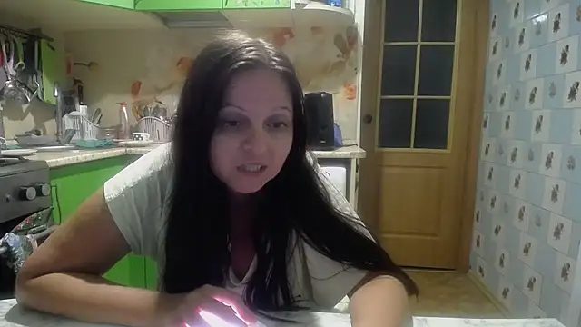 CatMelissa online show from September 12, 2025, 9:26 pm