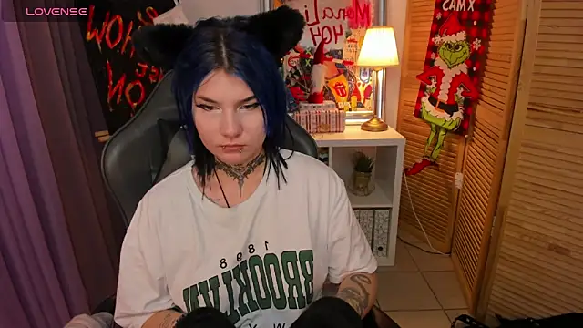 mekurisu online show from December 17, 2024, 4:23 am