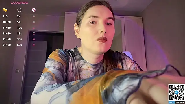 Maria Bowie online show from April 24, 2026, 5:10 am