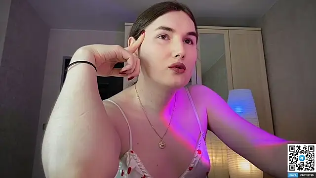 Maria Bowie online show from May 11, 2026, 2:01 pm