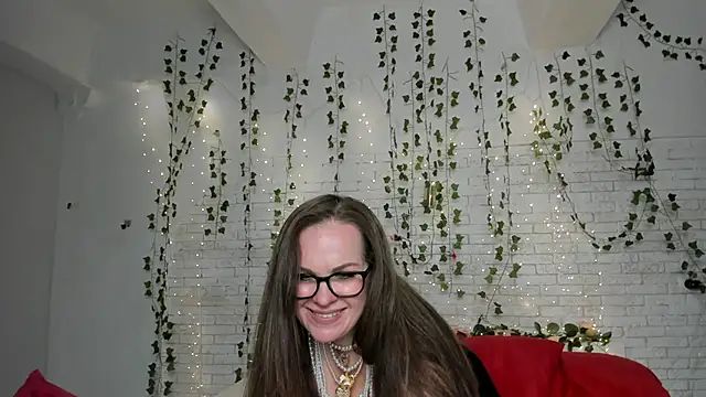 Snapshot of fiery_stella chatting on October 25, 2025, 11:51 am fiery stella online show from October 25, 2025, 11:51 am