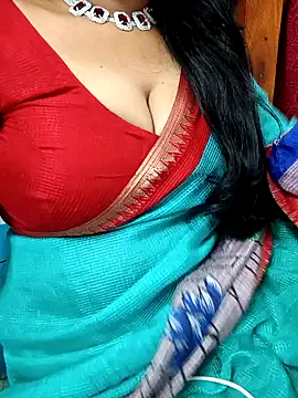 Snapshot of amala_ss chatting on January 17, 2025, 4:04 pm amala ss online show from January 17, 2025, 4:04 pm