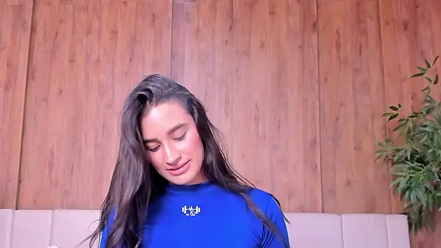 LaurenJhonsonn online show from February 28, 2025, 10:30 am
