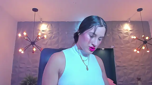 LaurenJhonsonn online show from March 9, 2025, 3:11 am