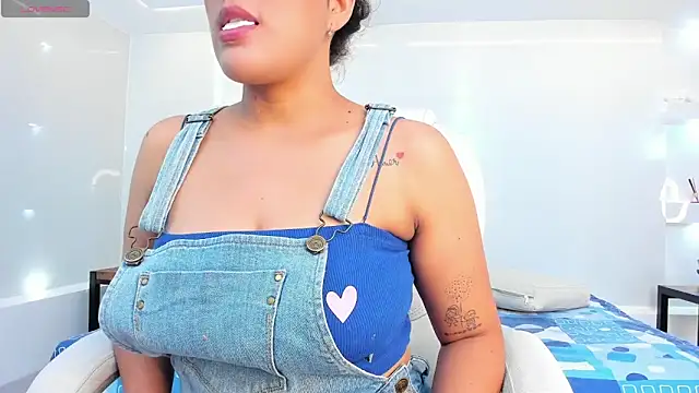 julietha taylor online show from March 4, 2025, 2:27 am