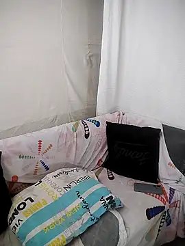 Snapshot of Rosy_sexxx chatting on April 14, 2026, 12:49 am Rosy sexxx online show from April 14, 2026, 12:49 am
