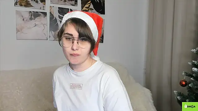 Snapshot of Funny_bunnyy chatting on December 15, 2024, 9:09 pm Funny bunnyy online show from December 15, 2024, 9:09 pm