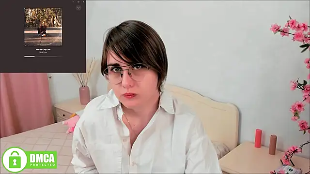 Snapshot of Funny_bunnyy chatting on December 19, 2024, 9:06 pm Funny bunnyy online show from December 19, 2024, 9:06 pm