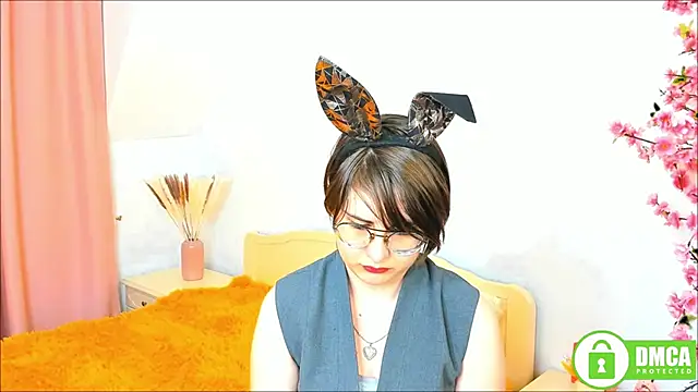 Snapshot of Funny_bunnyy chatting on December 22, 2024, 9:20 pm Funny bunnyy online show from December 22, 2024, 9:20 pm