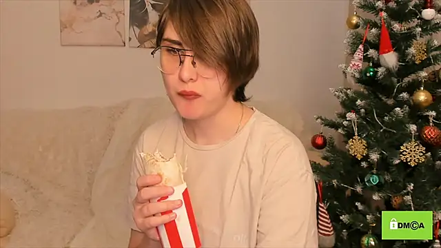 Snapshot of Funny_bunnyy chatting on December 26, 2024, 1:54 pm Funny bunnyy online show from December 26, 2024, 1:54 pm