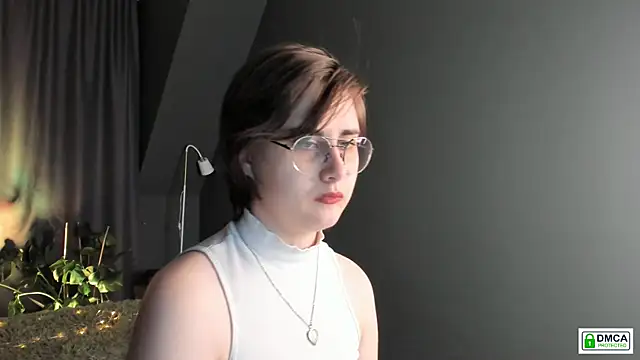 Snapshot of Funny_bunnyy chatting on January 13, 2025, 8:48 pm Funny bunnyy online show from January 13, 2025, 8:48 pm