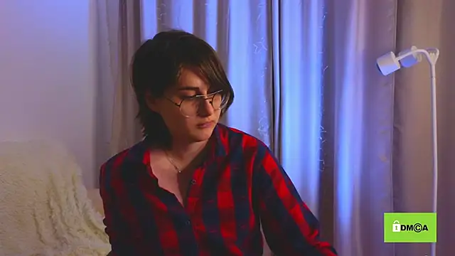 Snapshot of Funny_bunnyy chatting on February 3, 2025, 1:09 am Funny bunnyy online show from February 3, 2025, 1:09 am