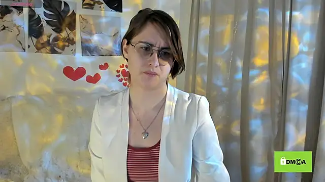 Snapshot of Funny_bunnyy chatting on February 21, 2025, 1:55 am Funny bunnyy online show from February 21, 2025, 1:55 am