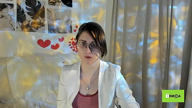 Snapshot of Funny_bunnyy chatting on February 21, 2025, 5:02 am Funny bunnyy online show from February 21, 2025, 5:02 am