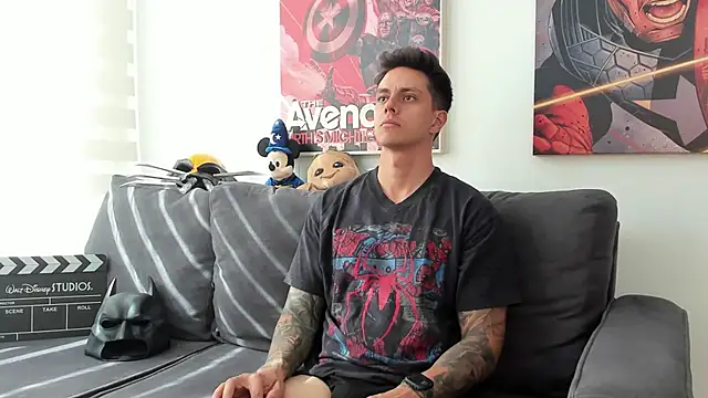 JeanBroc online show from November 16, 2025, 7:52 pm