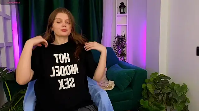 Miuu miuu online show from December 3, 2024, 5:53 am