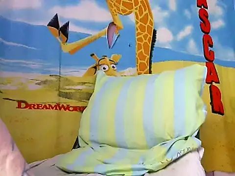 Snapshot of Katerine43 chatting on January 17, 2025, 1:13 pm Katerine43 online show from January 17, 2025, 1:13 pm