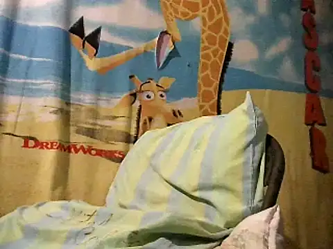 Snapshot of Katerine43 chatting on January 23, 2025, 12:35 am Katerine43 online show from January 23, 2025, 12:35 am