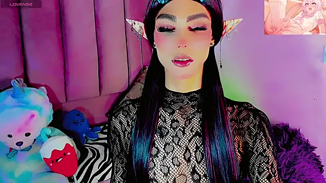 dollswit01 online show from April 19, 2026, 6:10 pm