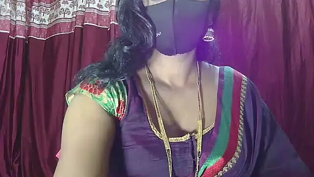 Snapshot of Lovely12streaming chatting on August 3, 2026, 7:39 pm Lovely12streaming online show from August 3, 2026, 7:39 pm