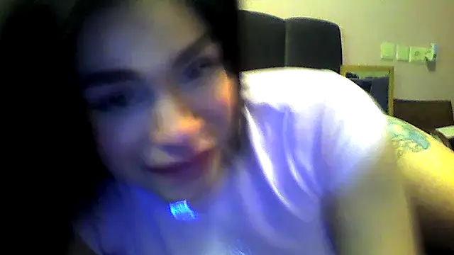 Snapshot of Spoiiiled chatting on December 4, 2025, 9:45 pm Spoiiiled online show from December 4, 2025, 9:45 pm