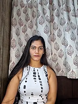 Garima G online show from February 15, 2026, 10:25 am