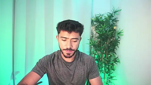 dam0n fr0st online show from May 7, 2026, 6:57 pm