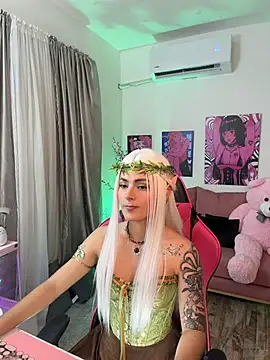 annieesweett online show from June 30, 2026, 9:49 pm