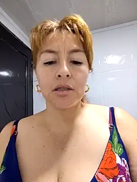 Snapshot of sussy_185 chatting on February 10, 2025, 12:19 am sussy 185 online show from February 10, 2025, 12:19 am