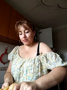 Snapshot of sussy_185 chatting on February 26, 2025, 4:14 pm sussy 185 online show from February 26, 2025, 4:14 pm