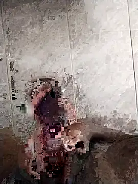 max pane98 online show from February 20, 2025, 9:33 am