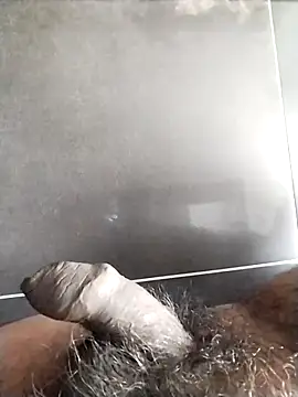 max pane98 online show from October 6, 2025, 5:38 am