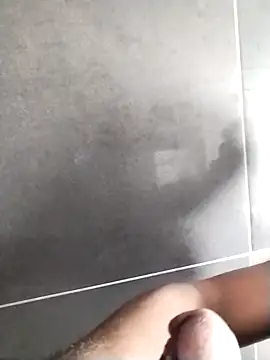 max pane98 online show from October 15, 2025, 5:51 am