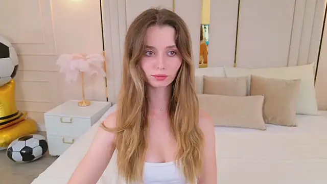 MarybethSnow online show from July 3, 2026, 5:08 pm