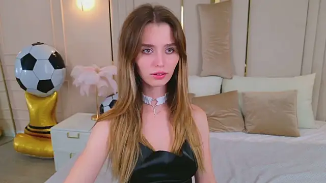 MarybethSnow online show from July 7, 2026, 5:17 pm