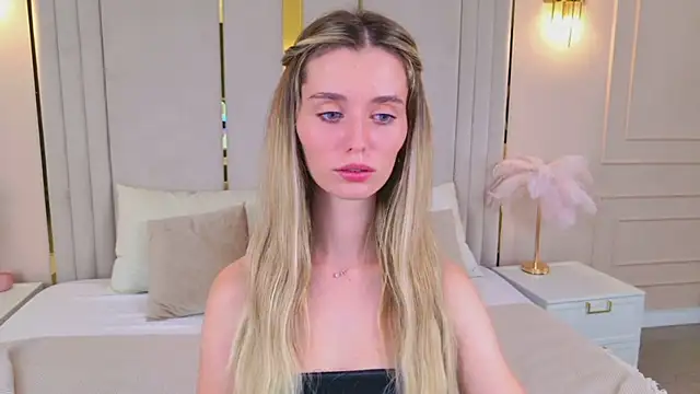 MarybethSnow online show from August 7, 2026, 8:44 pm