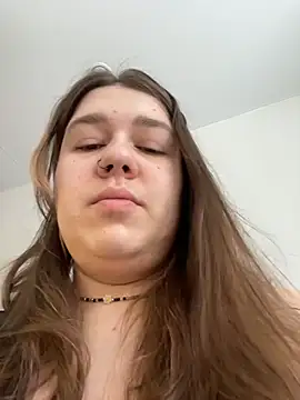 SuzieMurray online show from February 20, 2026, 8:16 am