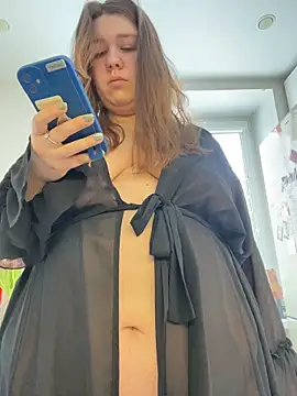 SuzieMurray online show from March 12, 2026, 8:31 am