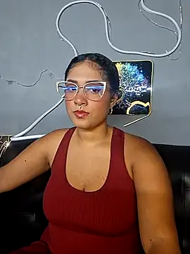 Laurentdupont04 online show from June 25, 2026, 6:12 pm