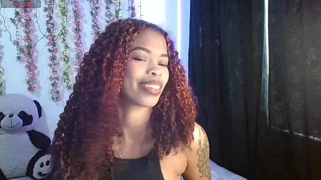 Snapshot of Shenna_brunette_ chatting on October 26, 2025, 3:40 pm Shenna brunette online show from October 26, 2025, 3:40 pm