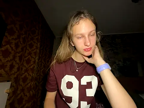 Snapshot of Eva_Angel3 chatting on September 26, 2025, 6:34 pm Eva Angel3 online show from September 26, 2025, 6:34 pm