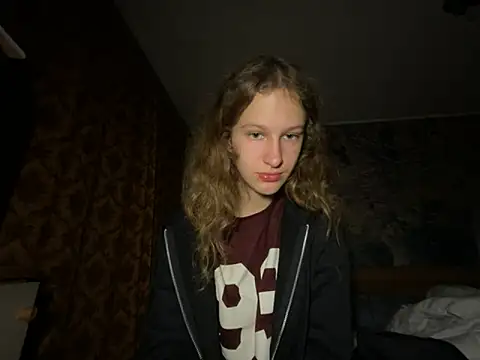 Snapshot of Eva_Angel3 chatting on September 29, 2025, 5:40 pm Eva Angel3 online show from September 29, 2025, 5:40 pm